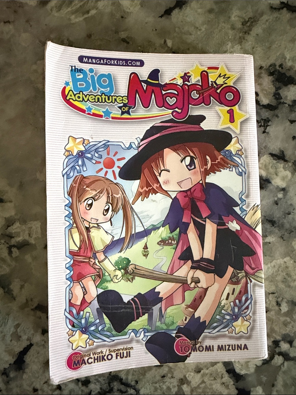 Magical Girl Manga Set — Majiko Volumes 1–5 (Colorful Covers) - Picture 2 of 10